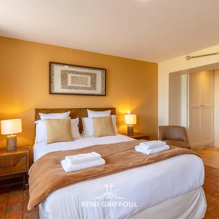 펜션 La Tour De Lestuaire Panoramic Sea View & Private Terrace *
